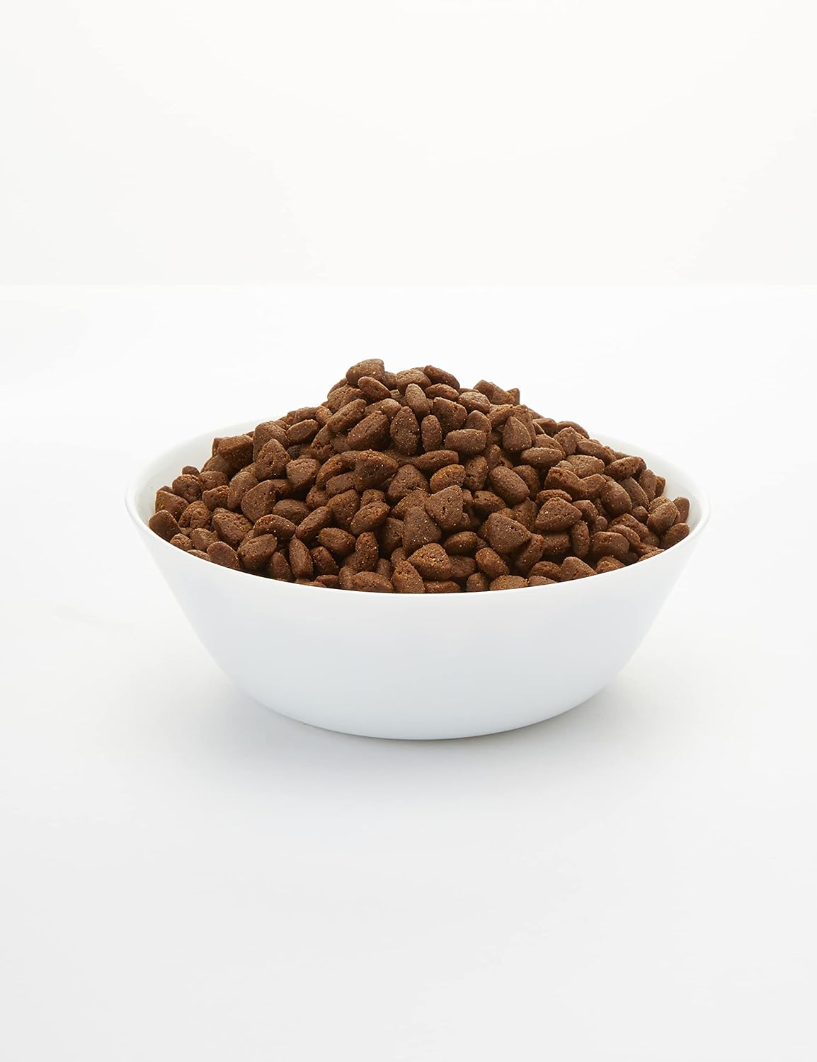 Thrive PremiumPlus Cat Dry Food 1.5kg – 90 Percent Chicken, Healthy Natural Grain Free Cat Food, High Protein Complete Nutrition for Cats, Hypoallergenic Adult Cat Food & Kitten Food, Delicious Crunchy Dry Cat Kibble